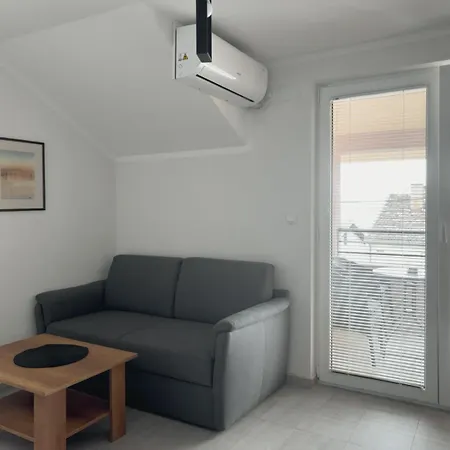 Aquamarine Lägenhet *