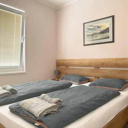 Aquamarine ゴルバッツ